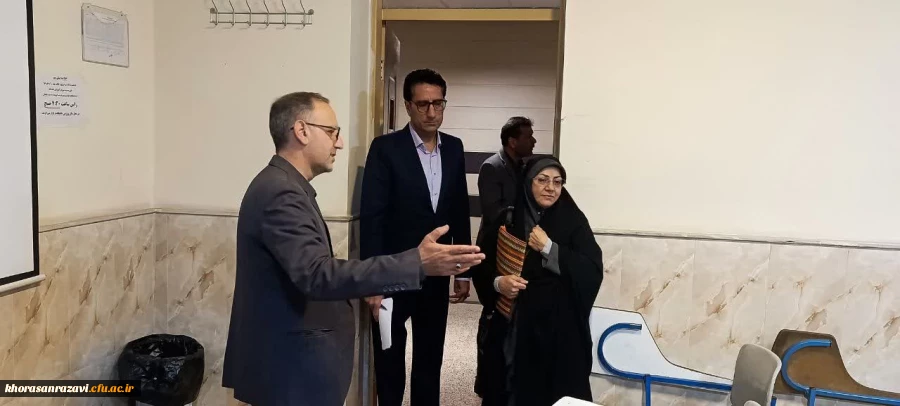 بازدید مدیر کل امور اداری سازمان مرکزی دانشگاه فرهنگیان از واحد دانشور  2