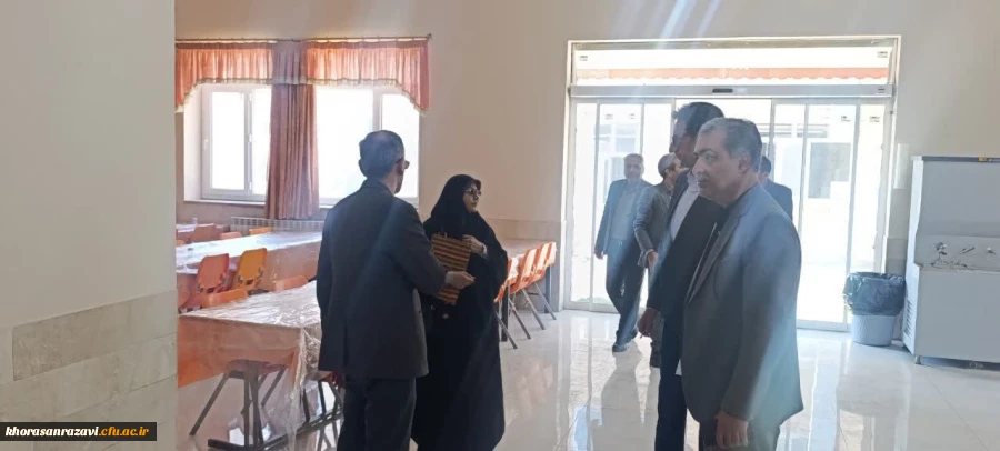 بازدید مدیر کل امور اداری سازمان مرکزی دانشگاه فرهنگیان از واحد دانشور  5