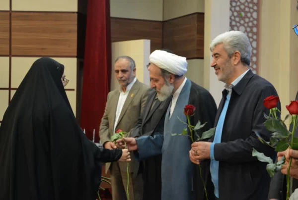  پایان باشکوه دهمین گردهمایی تشکل های دانشجویی فرهنگیان در مشهد مقدس 5