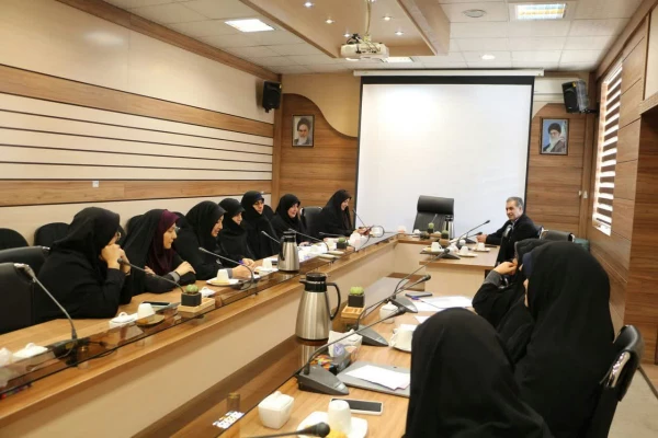 برگزاری جلسه شورای فرهنگی پردیس شهید هاشمی نژاد با حضور معاون هماهنگی دانشگاه فرهنگیان استان
 3