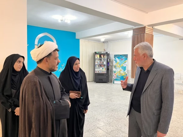 بازدید مدیریت جدید دانشگاه فرهنگیان خراسان رضوی و نماینده مردم در مجلس شورای اسلامی از واحد خواهران 

 6