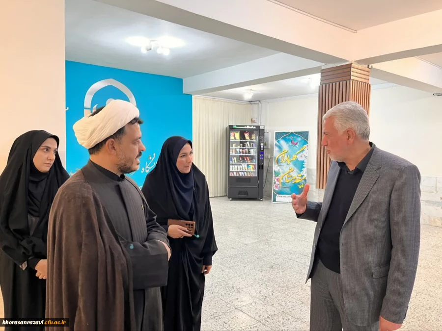 بازدید مدیریت جدید دانشگاه فرهنگیان خراسان رضوی و نماینده مردم در مجلس شورای اسلامی از واحد خواهران 

 6