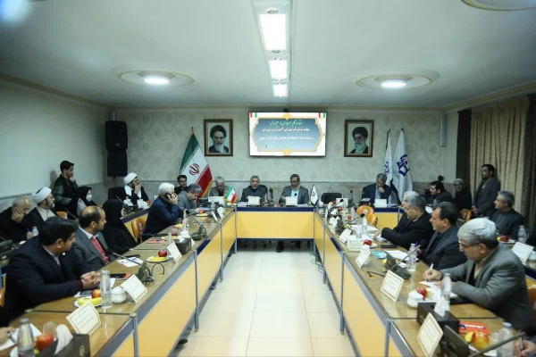 برگزاری دومین جلسه کمیته هیئت امنای دانشگاه فرهنگیان خراسان رضوی؛ با تمرکز بر توسعه زیرساخت ها و رفاه دانشجو معلمان 

 2