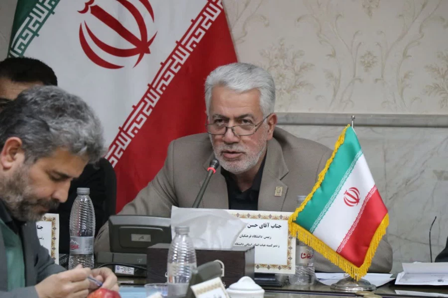 برگزاری دومین جلسه کمیته هیئت امنای دانشگاه فرهنگیان خراسان رضوی؛ با تمرکز بر توسعه زیرساخت ها و رفاه دانشجو معلمان 

 3