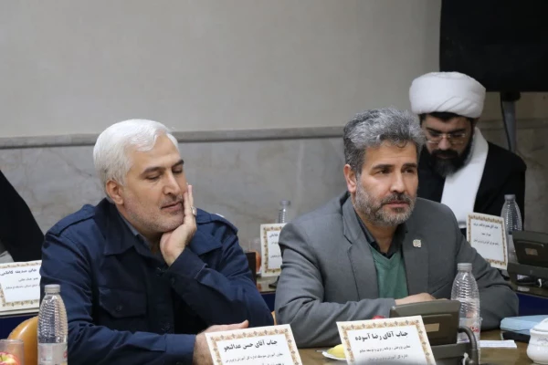 برگزاری دومین جلسه کمیته هیئت امنای دانشگاه فرهنگیان خراسان رضوی؛ با تمرکز بر توسعه زیرساخت ها و رفاه دانشجو معلمان 

 7