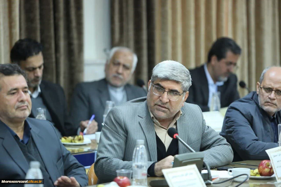 برگزاری دومین جلسه کمیته هیئت امنای دانشگاه فرهنگیان خراسان رضوی؛ با تمرکز بر توسعه زیرساخت ها و رفاه دانشجو معلمان 

 8