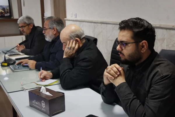 نشست قرارگاه جهادی رسانه و امنیت اجتماعی در دانشگاه فرهنگیان خراسان رضوی برگزار شد

 4