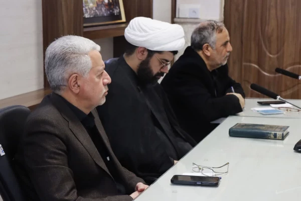 نشست قرارگاه جهادی رسانه و امنیت اجتماعی در دانشگاه فرهنگیان خراسان رضوی برگزار شد

 5