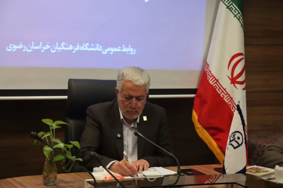  اولین نشست خبری رئیس دانشگاه فرهنگیان استان خراسان رضوی با اصحاب رسانه مشهد

 2
